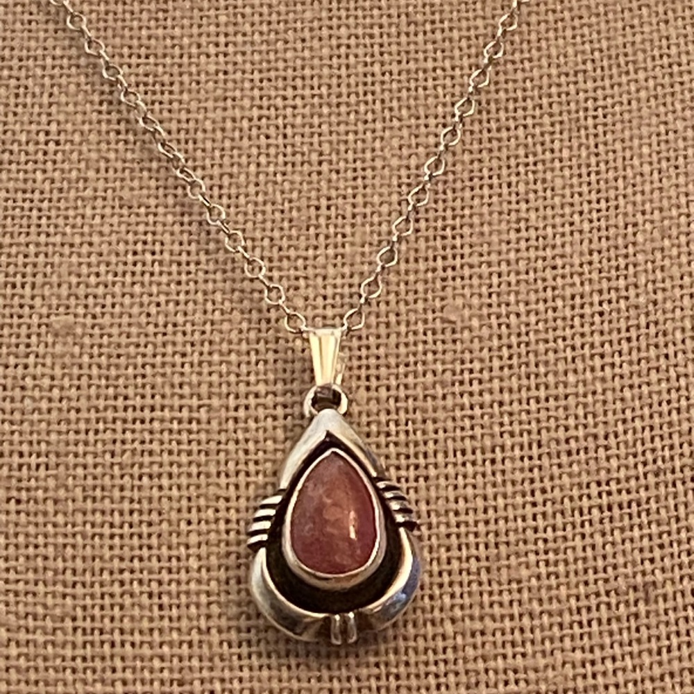Signed Navajo 925 Sterling silver Rhodochrosite teardrop pendant necklace